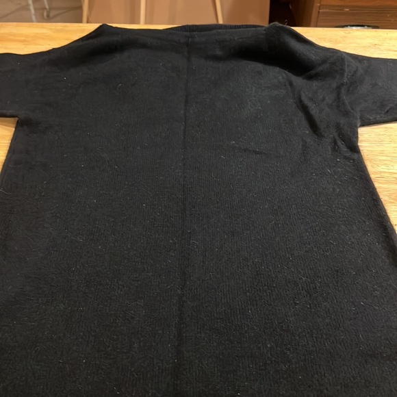 Very nice good condition black & gold cowl neck sweater by Spree. - Picture 7 of 10